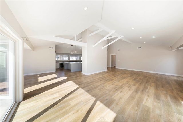 1820 Tahuna, Corona Del Mar, CA 92625