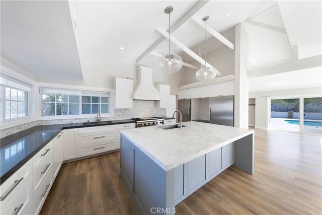 1820 Tahuna, Corona Del Mar, CA 92625