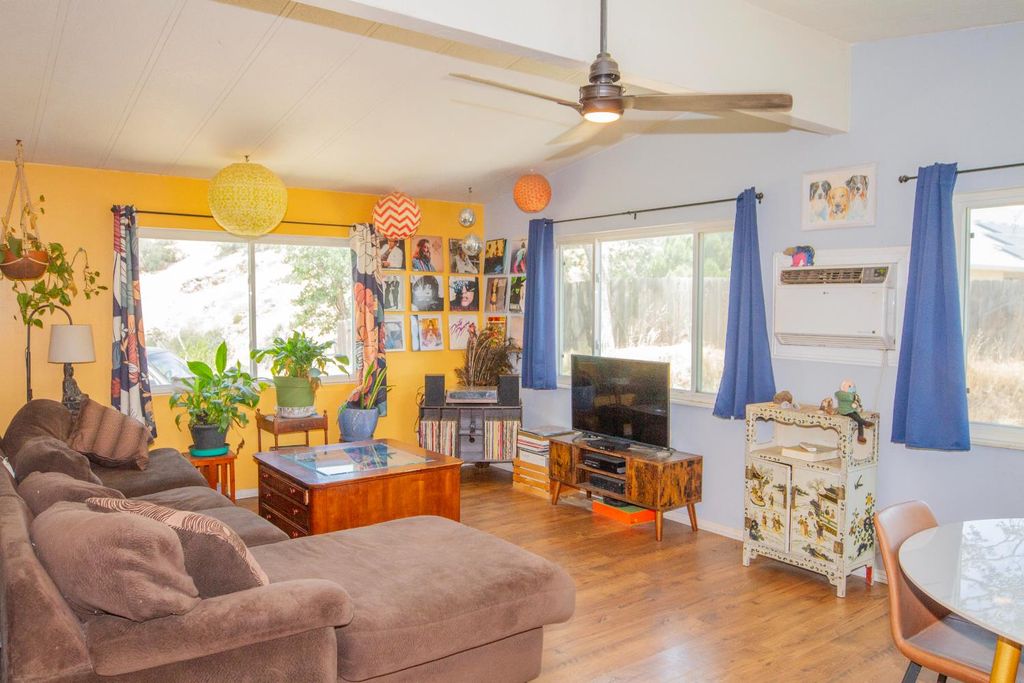 Image 9 of property listing at 35032 George Smith Road, Yokuts Valley, CA 93675