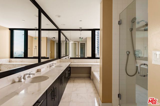 10350 Wilshire Boulevard 901, Los Angeles, CA 90024