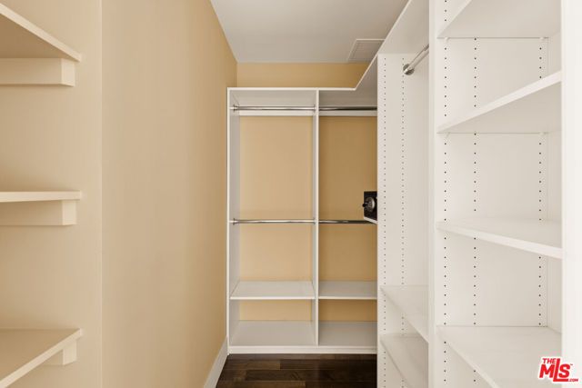 10350 Wilshire Boulevard 901, Los Angeles, CA 90024