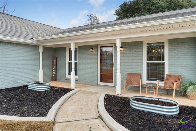 102 Westfield Drive, Warner Robins, GA 31093