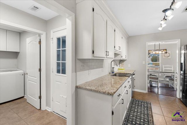 102 Westfield Drive, Warner Robins, GA 31093