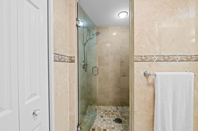 3200 N OCEAN Boulevard 307, Fort Lauderdale, FL 33308