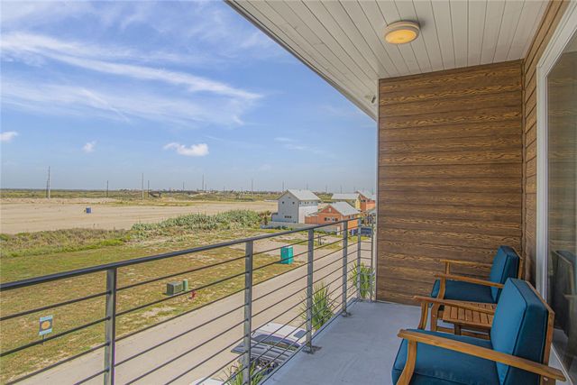 630 Center Square W 303, Port Aransas, TX 78373