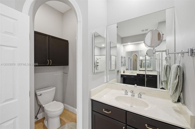 8141 Sandpiper Way, West Palm Beach, FL 33412