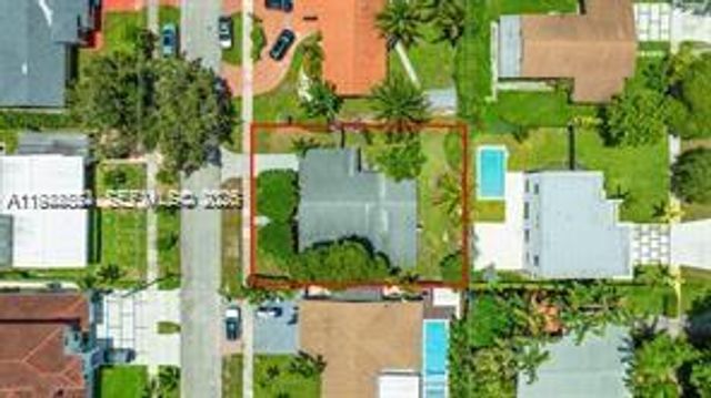 21321 NE 25th Ct, Miami, FL 33180