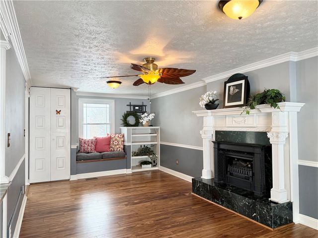 109 Shangri La Dr, Monroeville, PA 15146