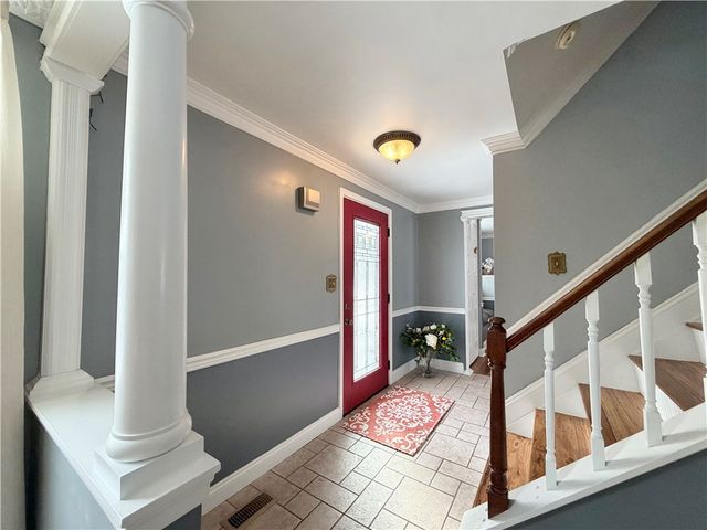 109 Shangri La Dr, Monroeville, PA 15146