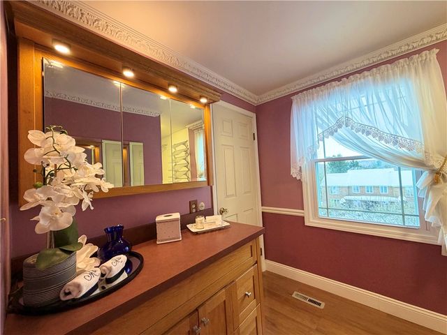 109 Shangri La Dr, Monroeville, PA 15146