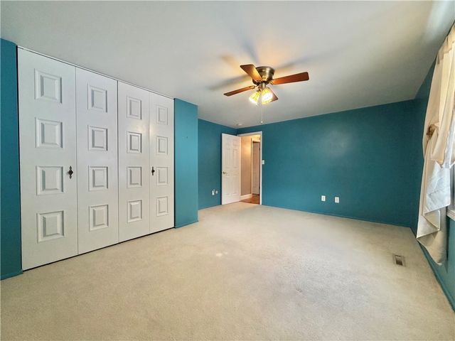 109 Shangri La Dr, Monroeville, PA 15146