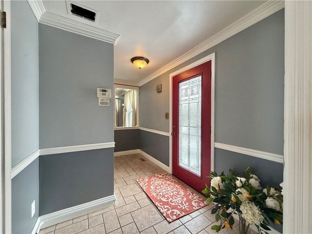 109 Shangri La Dr, Monroeville, PA 15146