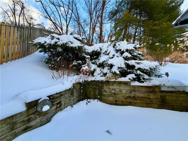 109 Shangri La Dr, Monroeville, PA 15146