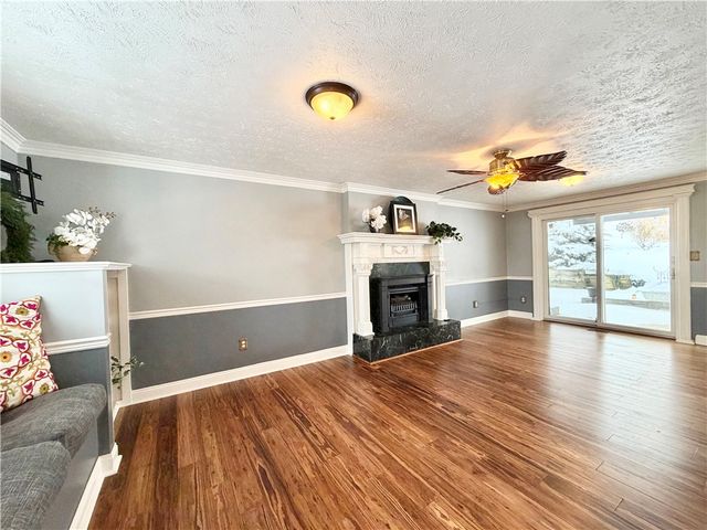 109 Shangri La Dr, Monroeville, PA 15146