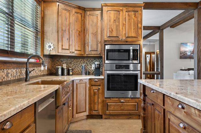 7440 Fm 39 Road S, North Zulch, TX 77872