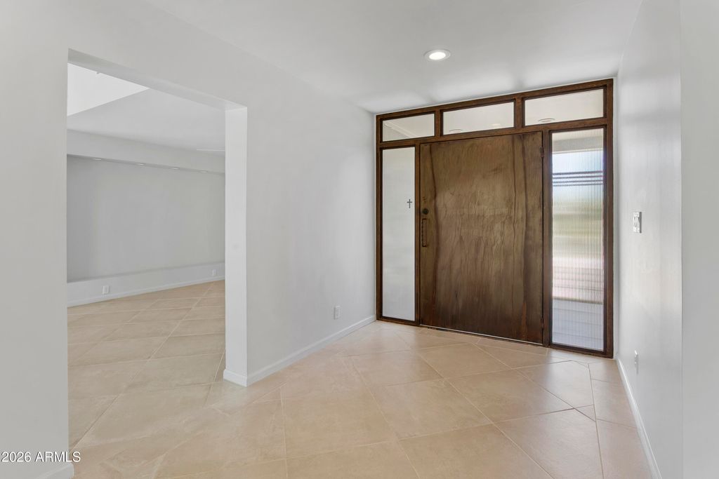 35 E PAPAGO Drive, Tempe, AZ 85288 — photo 3