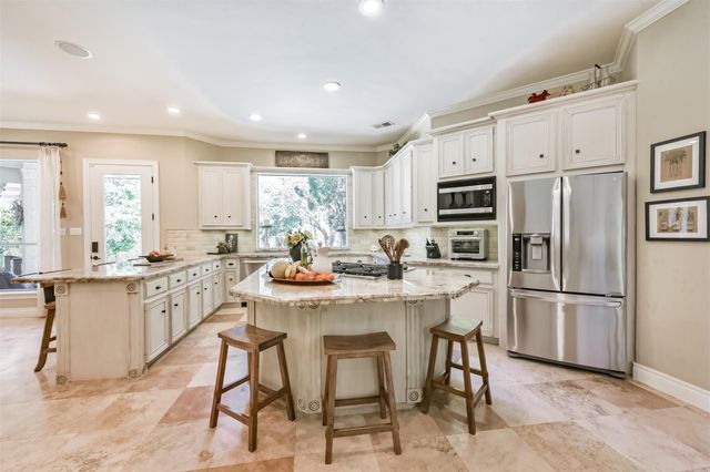 6215 Redwood Bridge Trail, Houston, TX 77345