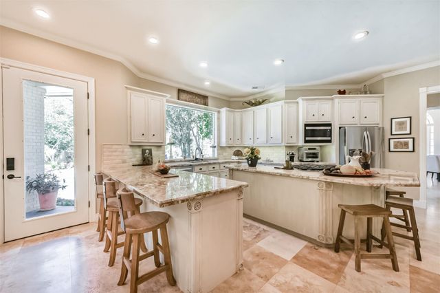 6215 Redwood Bridge Trail, Houston, TX 77345