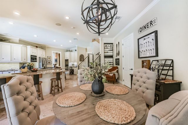 6215 Redwood Bridge Trail, Houston, TX 77345