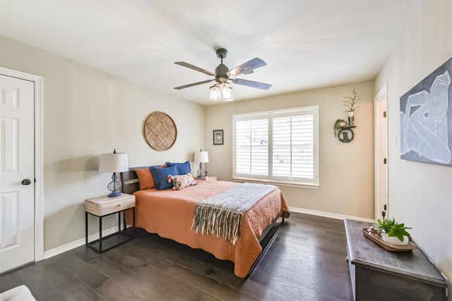 6215 Redwood Bridge Trail, Houston, TX 77345