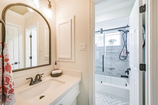 6215 Redwood Bridge Trail, Houston, TX 77345