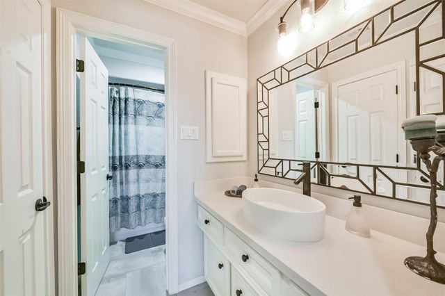 6215 Redwood Bridge Trail, Houston, TX 77345