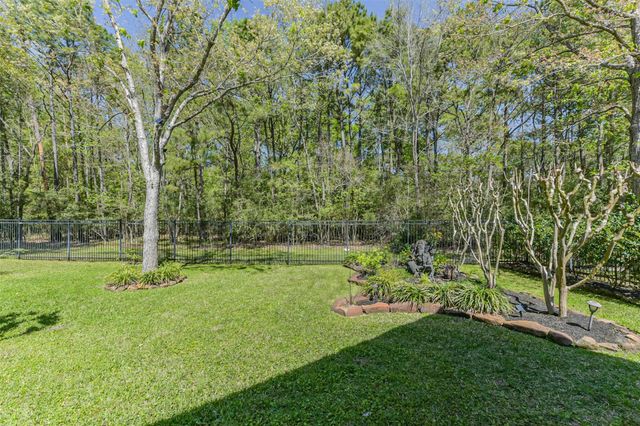 6215 Redwood Bridge Trail, Houston, TX 77345