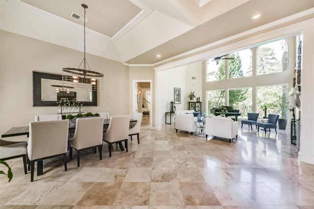 6215 Redwood Bridge Trail, Houston, TX 77345