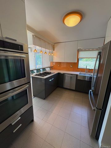 1 Dale Street, Rye, NY 10580