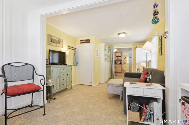 30 Hartford Avenue B, Old Lyme, CT 06371