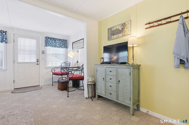 30 Hartford Avenue B, Old Lyme, CT 06371