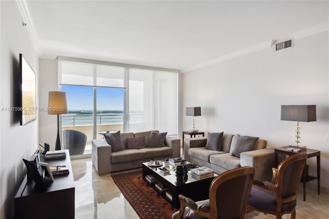 808 Brickell Key Dr 2502, Miami, FL 33131