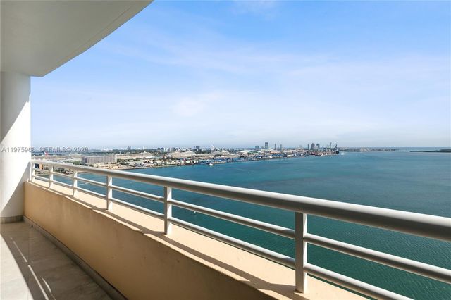 808 Brickell Key Dr 2502, Miami, FL 33131