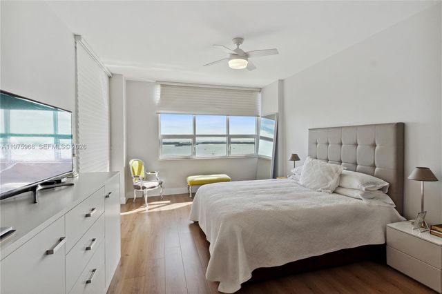 808 Brickell Key Dr 2502, Miami, FL 33131