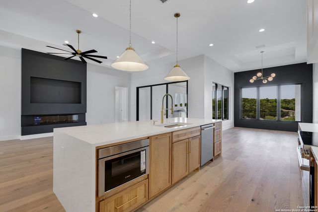 290 Preston Trl, Boerne, TX 78006