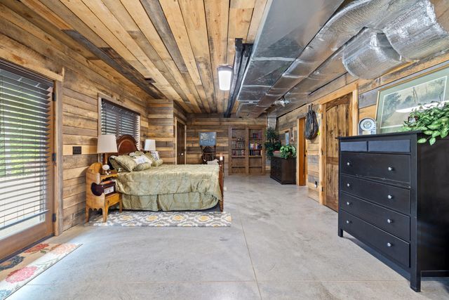 495 Shadrick Ferry Road, Frankfort, KY 40601