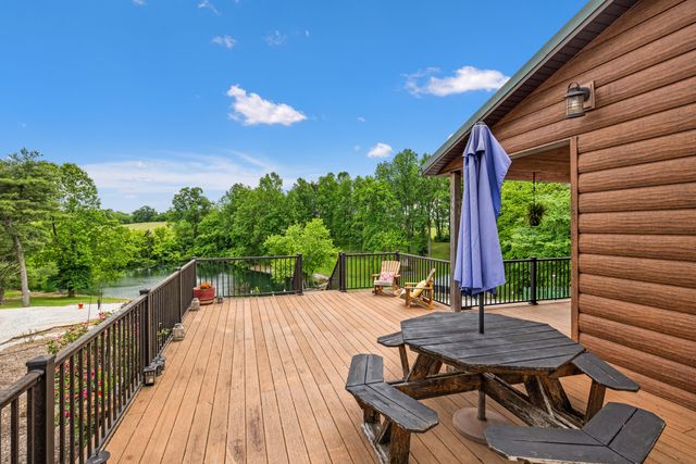 495 Shadrick Ferry Road, Frankfort, KY 40601