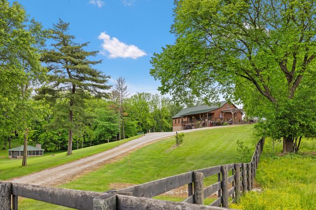 495 Shadrick Ferry Road, Frankfort, KY 40601