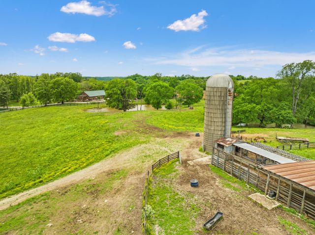 495 Shadrick Ferry Road, Frankfort, KY 40601