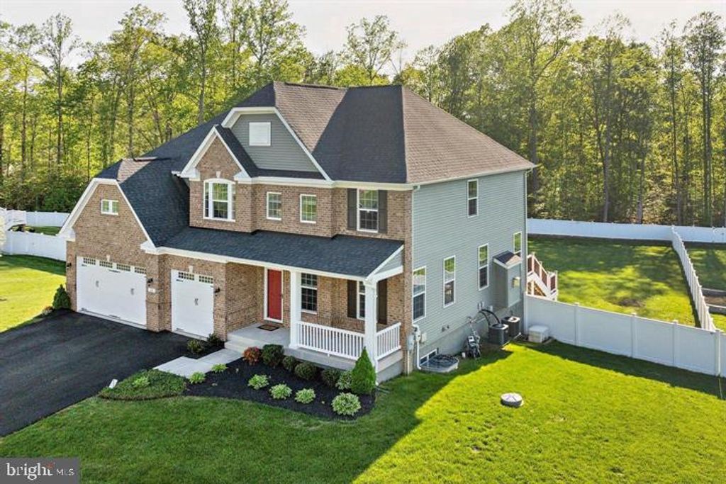 39 OAK RD, Stafford, VA 22556