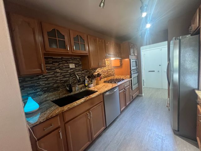 18840 May Avenue, Homewood, IL 60430