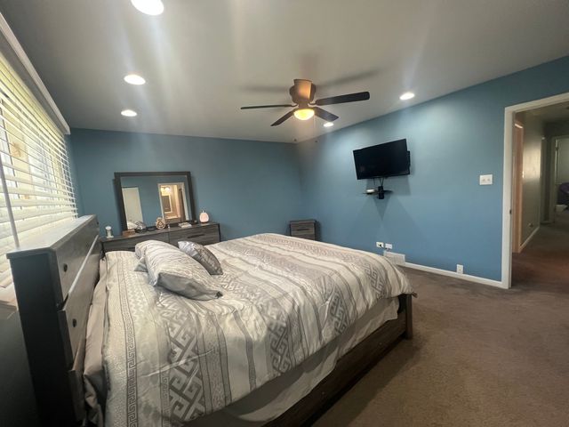 18840 May Avenue, Homewood, IL 60430