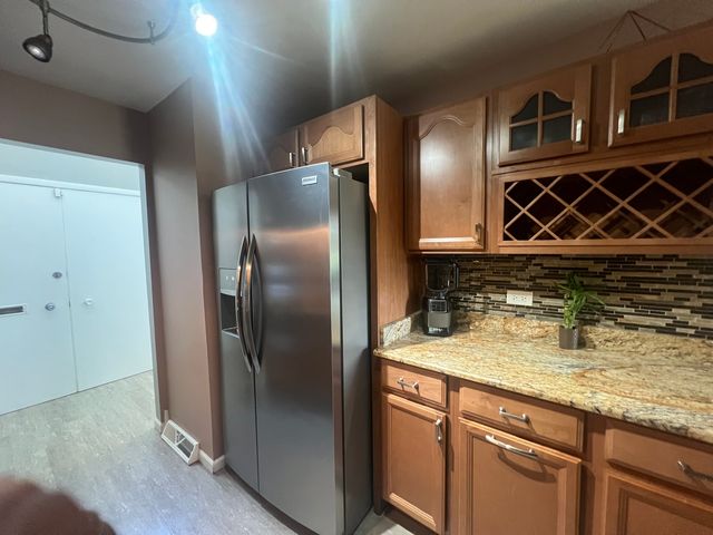 18840 May Avenue, Homewood, IL 60430