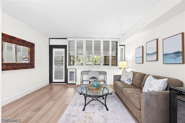 6360 Pelican Bay BLVD C105, Naples, FL 34108