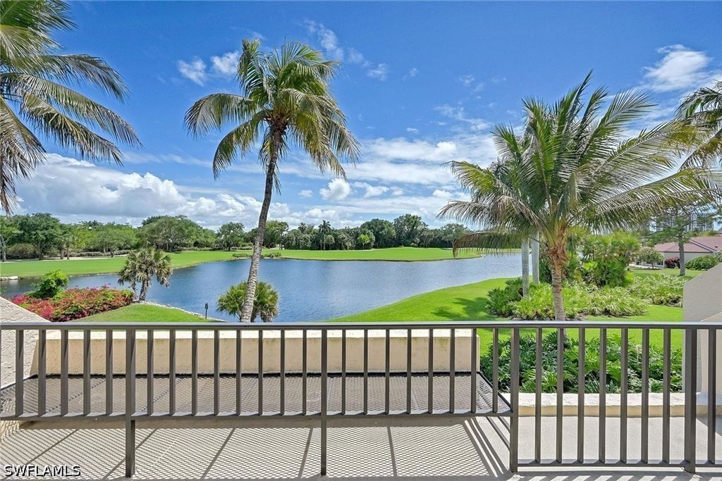 6360 Pelican Bay BLVD C105, Naples, FL 34108