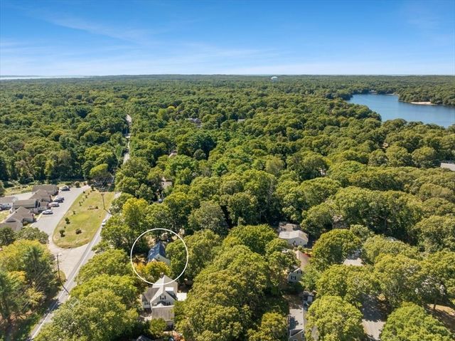 590 Sandwich Rd, Falmouth, MA 02536