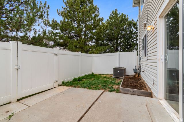1629 SARA LN, Ogden, UT 84404