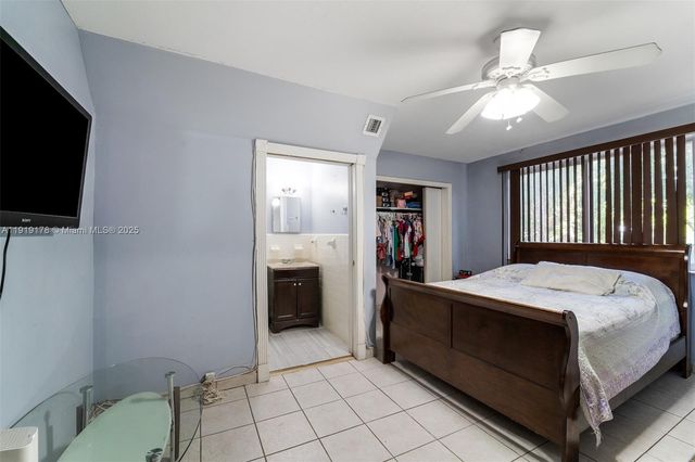 2840 NW 4th St, Miami, FL 33125