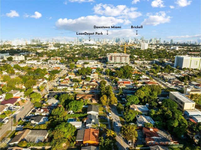 2840 NW 4th St, Miami, FL 33125