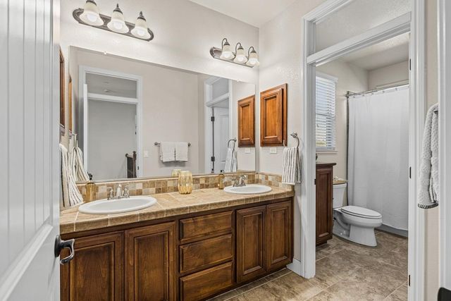 7084 Orchard, Penryn, CA 95663